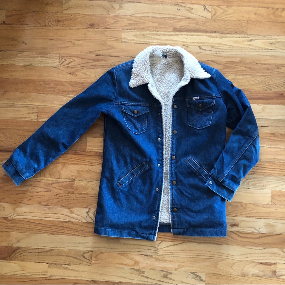 SALE Women’s Vintage Wrangler Sherpa Denim Jacket